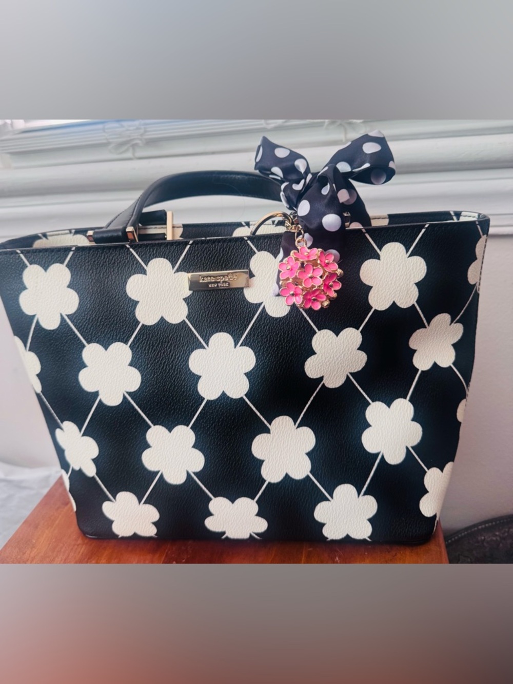 Kate Spade Juno Grant Street Grainy Vinyl Tote – Black/Beige Floral